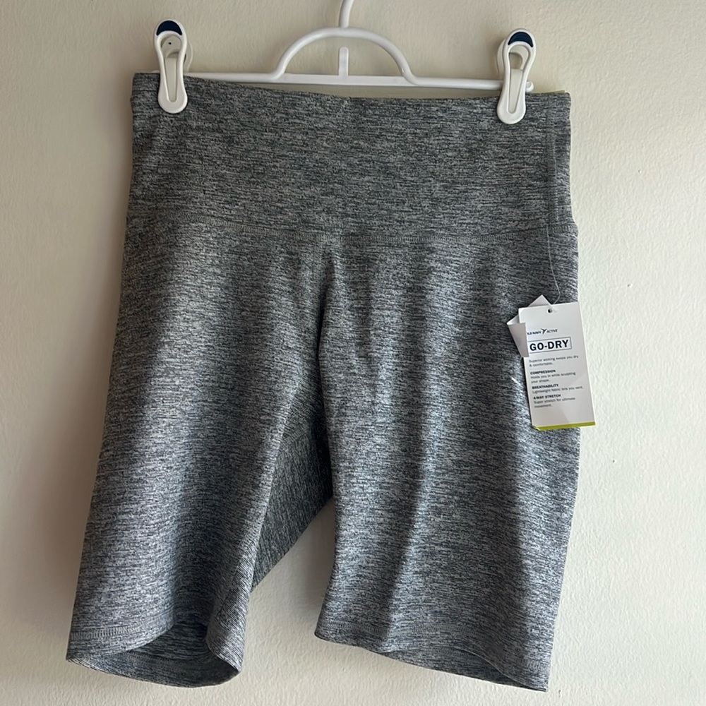 NWT Bermuda Bike Shorts - Medium - Heather Gray